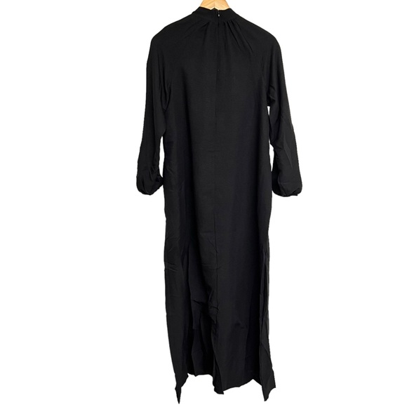 New Refka Black‎ Modest Dress - Picture 5 of 8